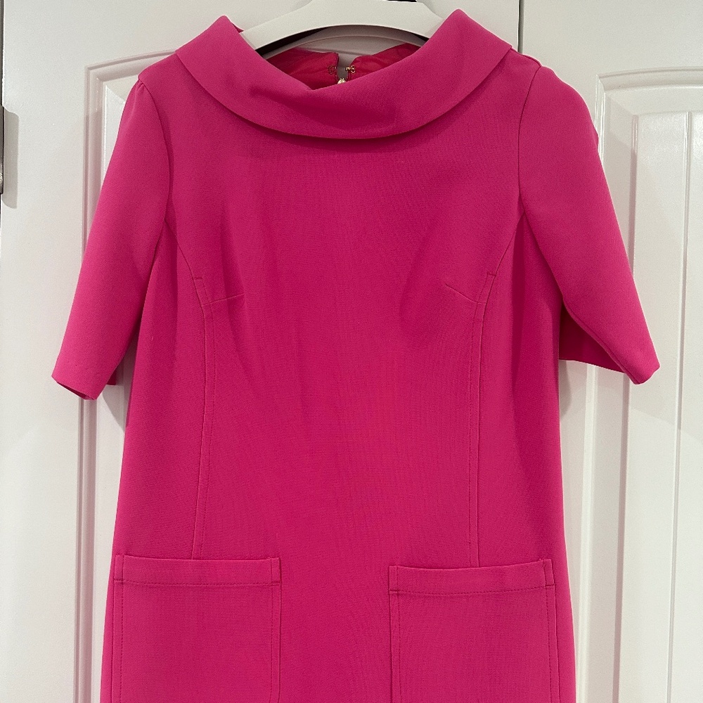 NWOT TRINA TURK SHIFT DRESS
